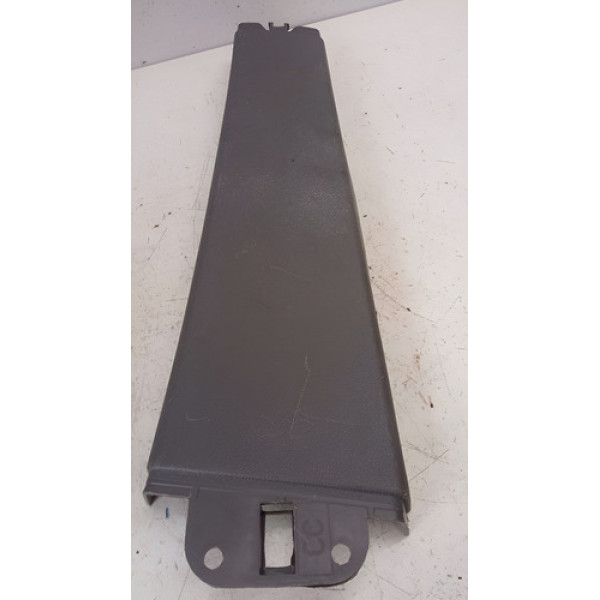 Acabamento Inferior Coluna Esquerda Gm Zafira 2004 Cinza