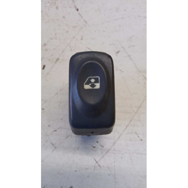 Botão Do Vidro Elétrico Renault Clio 2005 Original 