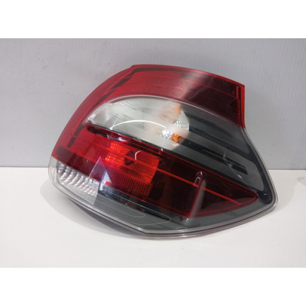 Lanterna Direito Fiat Mobi 2016 A 2022 Original Direito Vermelho