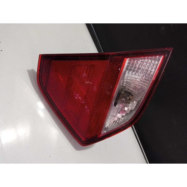 Lanterna Da Tampa Traseira Esquerda Voyage G6 2017 Esquerdo