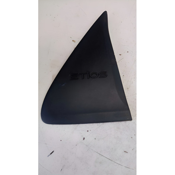 Moldura Porta Traseiro Direito Toyota Etios 2017 Preto