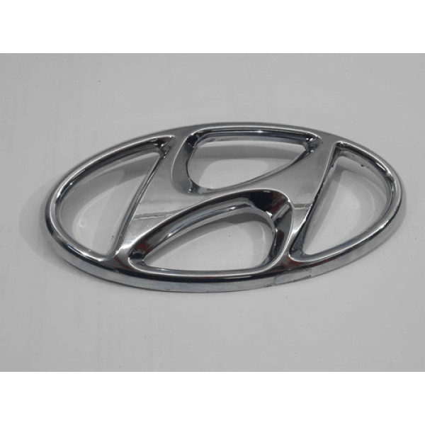 Emblema Da Grade Dianteira Hyundai Hb20 2019 Cromado
