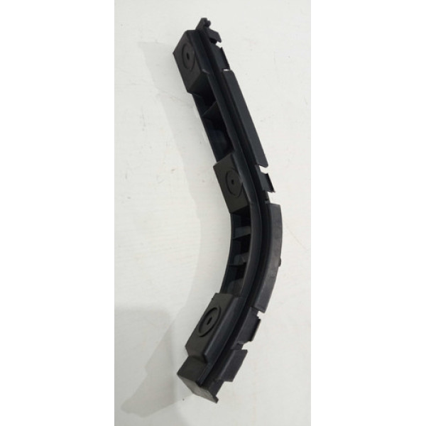 Suporte Guia Parachoque Tras Direito Saveiro G5 G6 G7 