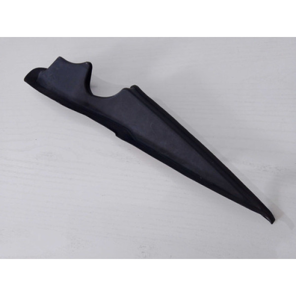 Acabamento Churrasqueira Direito Renault Megane 2006 A 2013