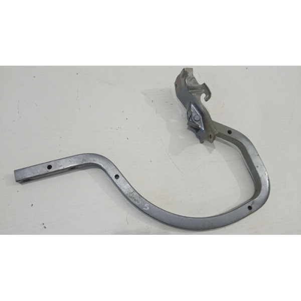 Dobradiça Tampa Traseira Direita Toyota Etios Sedan