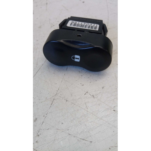 Botão Trava Destrava Porta Renault Sandero 2015