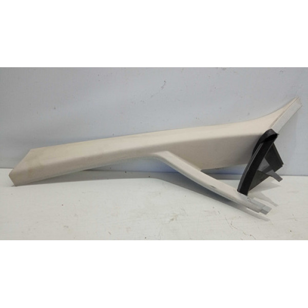 Acabamento Coluna Para Brisa Direito Punto Linea Original