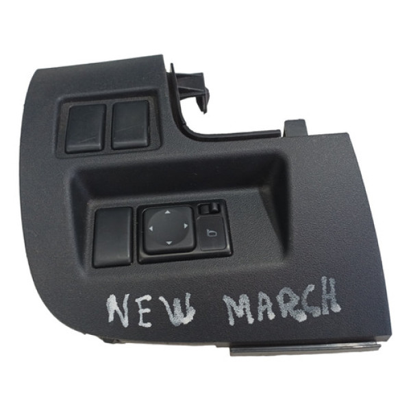 Botão Moldura Do Painel Nissan Versa March 2015/20 Original