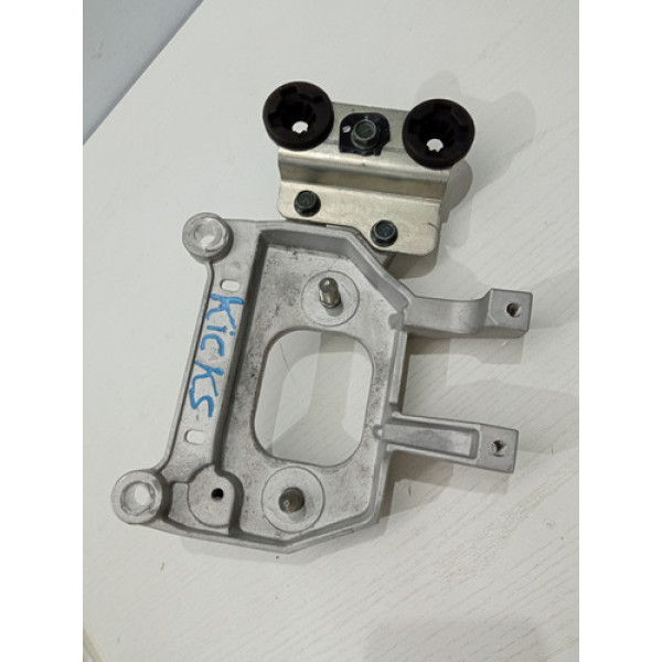 Suporte Do Coxim Do Motor Esq Marcha Nissan Kicks 