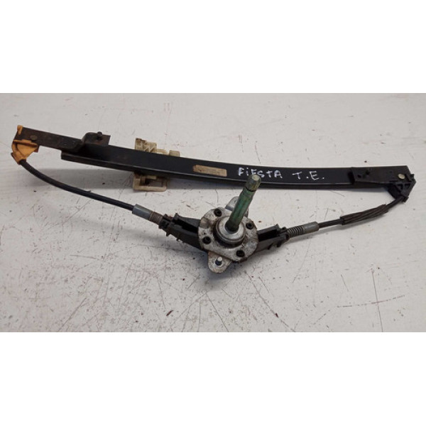 Máquina Vidro Manual Tras Esq Ford Fiesta 2003 A 12 Original