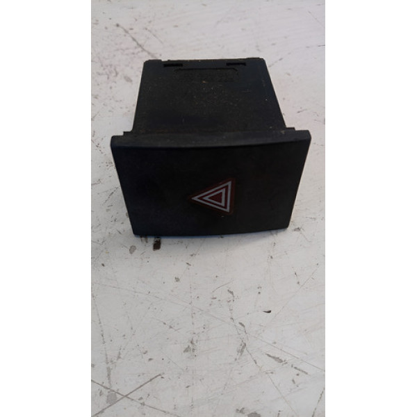 Botão Pisca Alerta Vw Gol Parati Saveiro G3 2004  Preto