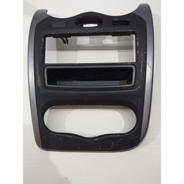 Moldura Painel Renault Sandero M13024 682602440 Original C07