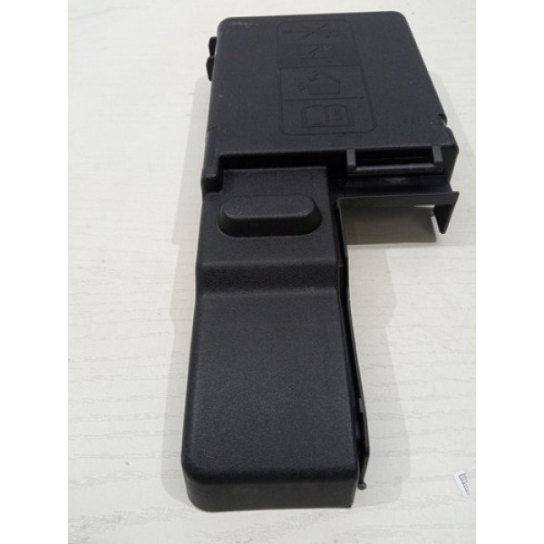 Tampa Caixa De Fusivel Bateria Gm Ônix 26281296 Original