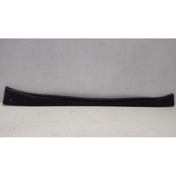 Moldura Superior Central Traseira Saveiro G5 2012 Original