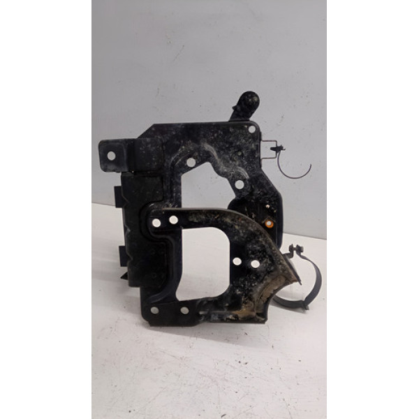 Suporte De Bateria Gm Vectra Astra 2007 Original 