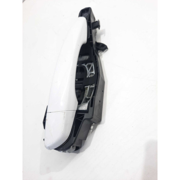 Maçaneta Traseira Direita Peugeot 208 2021 Preto Traseira