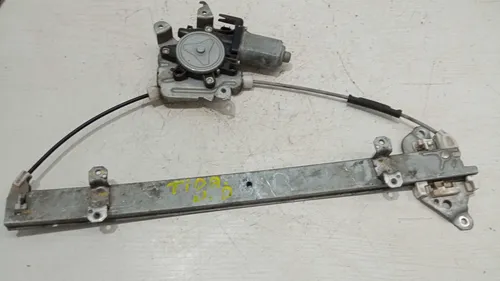 Máquina Vidro Elétrico Dianteiro Direito Nissan Tiida 07/12