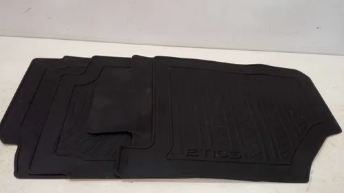 Jogo Tapete  De Borracha Toyota Etios 2013 2020 Preto